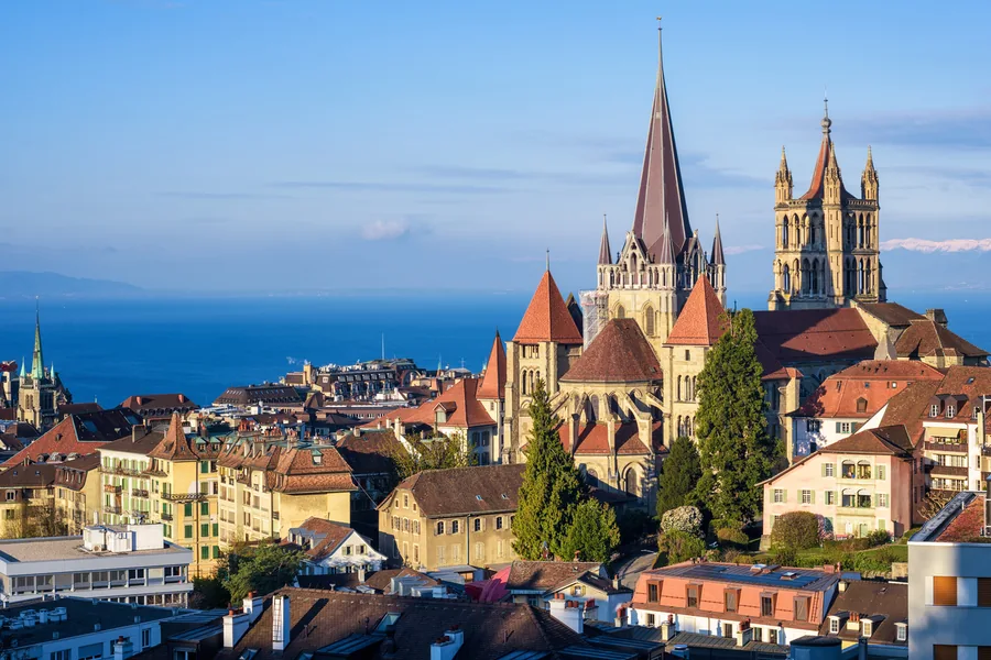 Vista de Lausanne, junto al lago Lemán